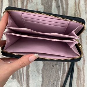 Fossil Bags - Fossil 1954 Leather Zip Around Wristlet Wallet Fossil Bags - Fossil 1954 Leather Zip Around Wristlet Wallet